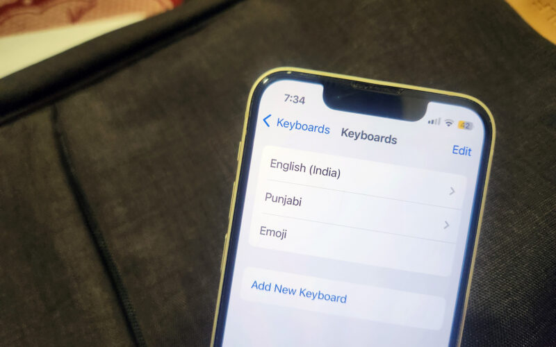 add two or more languages to iPhone keyboard